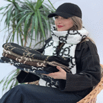 تصویر  شال بیگ اسکارف طرحدار