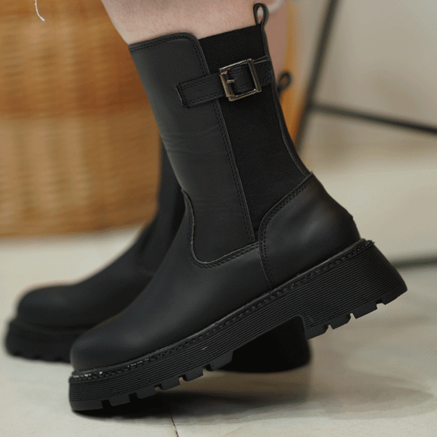 تصویر  نیم بوت سگک دار بغل زیپ