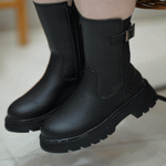 تصویر  نیم بوت سگک دار بغل زیپ