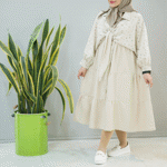 تصویر  شومیز و پیراهن چین دار گل گچی