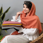 تصویر  شال لینن دور ریش