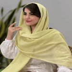تصویر  شال لینن منگوله دار