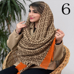 تصویر  شال فندی دور ریش