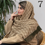 تصویر  شال فندی دور ریش