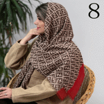 تصویر  شال فندی دور ریش