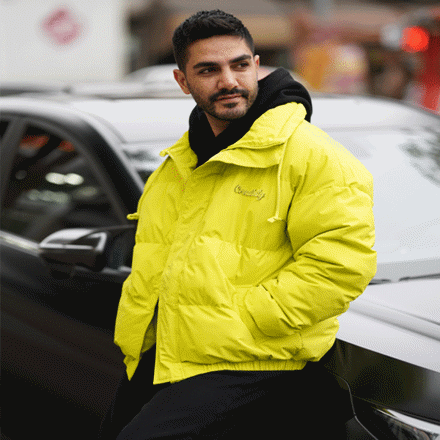 تصویر  کاپشن فسفری پشت چاپ اسپرت