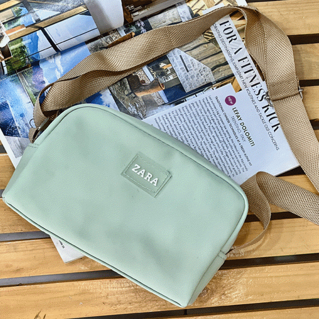 تصویر  کیف پاسپورتی ZARA