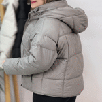 تصویر  کاپشن کلاه دار پایین گتر