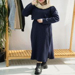 تصویر  شومیز و دامن بافت بغل چاک