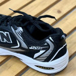 تصویر  کتونی نیوبالانس 530