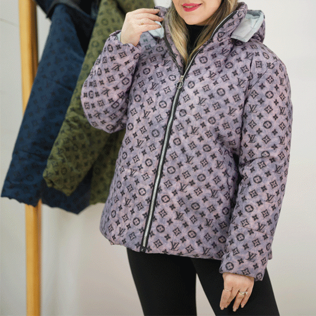 تصویر  کاپشن LV