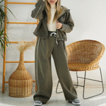 تصویر  سویشرت و شلوار فوتر