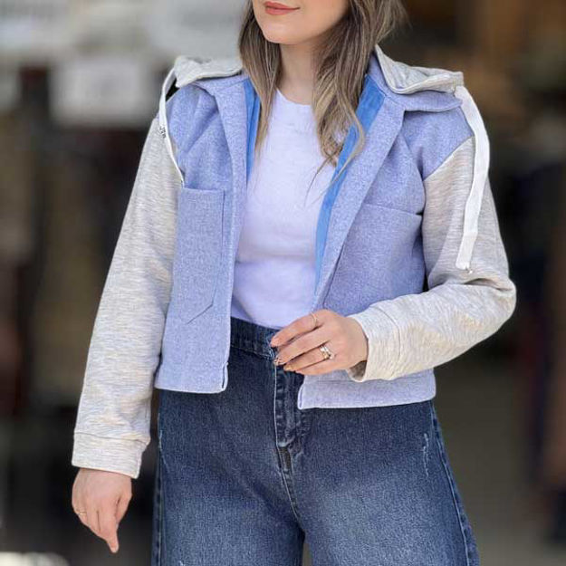 تصویر  شکت فوتر ترکیب با دورس