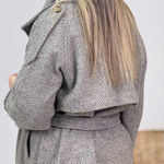 تصویر  پالتو کوتاه یقه ایستاده