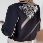 تصویر  کراپ کت مغزی دوزی مزونی