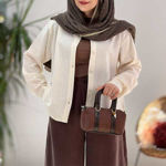 تصویر  شومیز پشت پیله