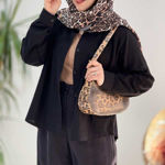 تصویر  شومیز پشت پیله