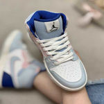 تصویر  کتونی ساق دار جردن