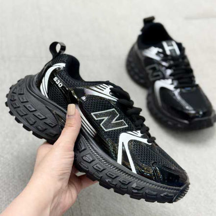 تصویر  کتونی نیوبالانس 530 لژ بزرگ