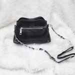 تصویر  کیف دوشی YSL