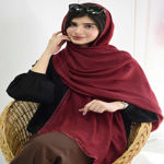 تصویر  شال پلیسه دور دانتل